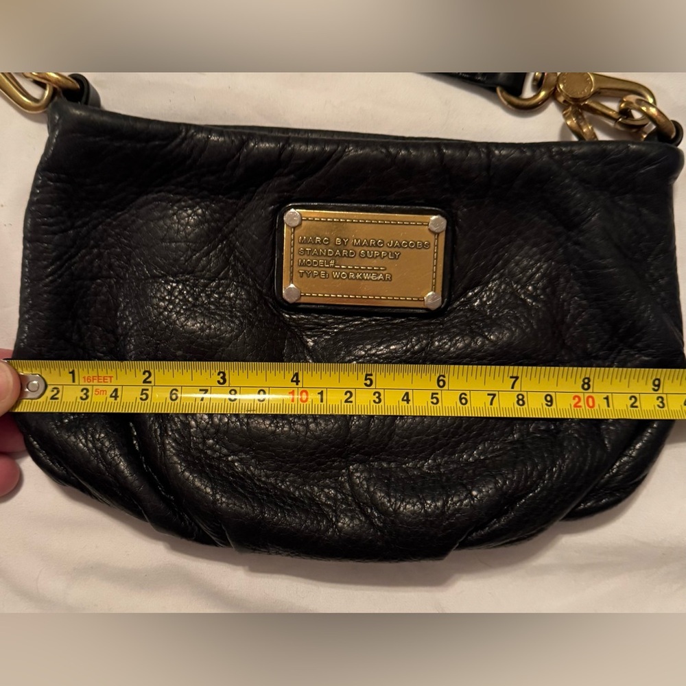 Marc by Marc Jacobs QPercy Black Leather Handbag with Gold Hardware - Picture 13 of 16